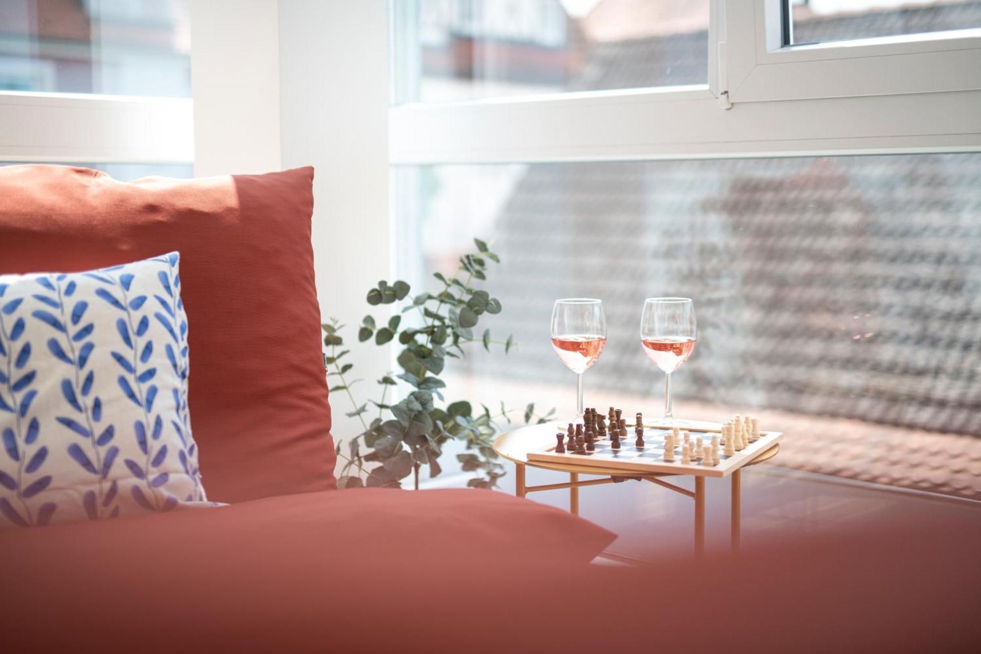 Bunter Hund Apartments - Zentrales Apartment, Parkplatz, Wintergarten, Kinderzimmer 로텐부르크 옵 데어타우버 외부 사진