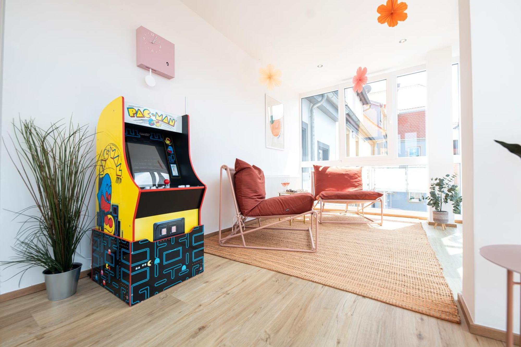 Bunter Hund Apartments - Zentrales Apartment, Parkplatz, Wintergarten, Kinderzimmer 로텐부르크 옵 데어타우버 외부 사진